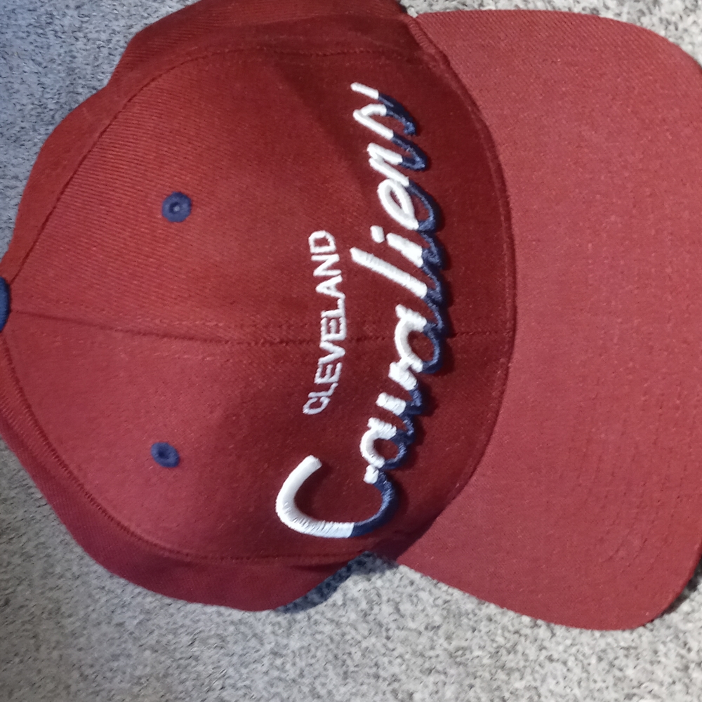 Mitchell & Ness Maroon Cleveland Cavaliers snapback